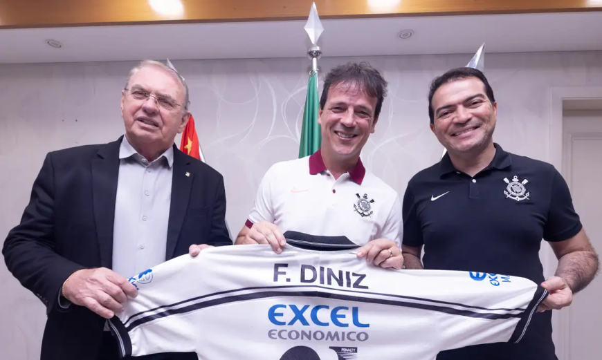 No comando: Fernando Diniz é anunciado como novo técnico do Corinthians
