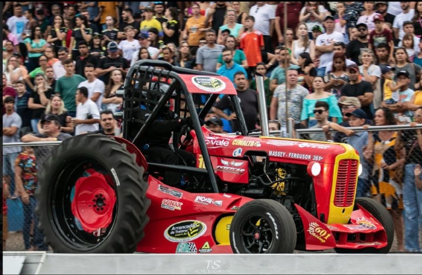 Maripá realiza a 24ª edição do	 GP de Arrancada de Tratores
