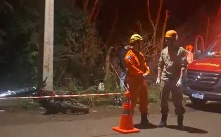 Urgente: Motociclista morre após colidir contra poste em bairro de Ponta Porã