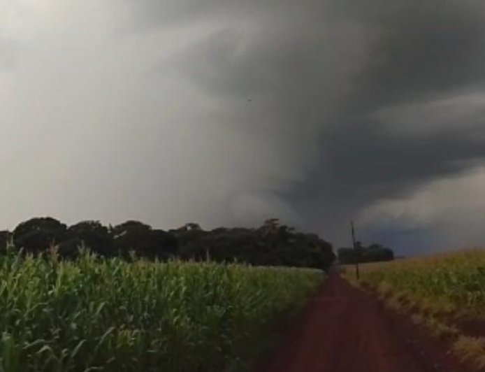 De olho: Alerta de tempestade coloca 31 cidades de MS sob risco de granizo e ventos fortes