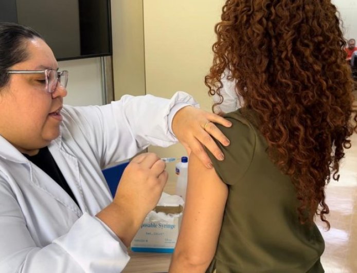 Secretaria de Saúde amplia estratégia de vacinação contra chikunguny