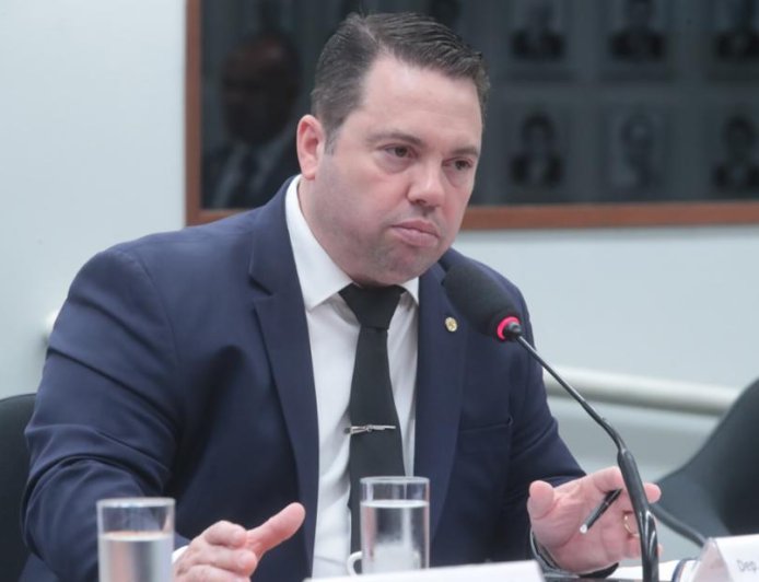 Rodolfo Nogueira vota “sim” a projeto que amplia restrições para condenados por crimes de pedofilia