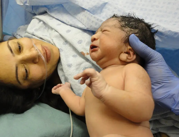 Dados, mortalidade materna, Brasil ainda perde centenas de mulheres por ano