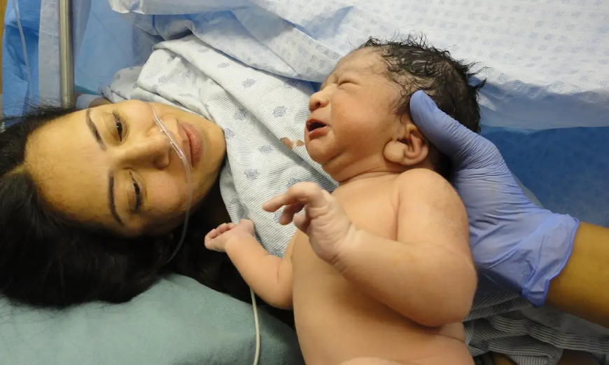Dados, mortalidade materna, Brasil ainda perde centenas de mulheres por ano