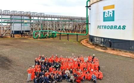Fábrica de fertilizantes: Lula assina contratos para retomar obra