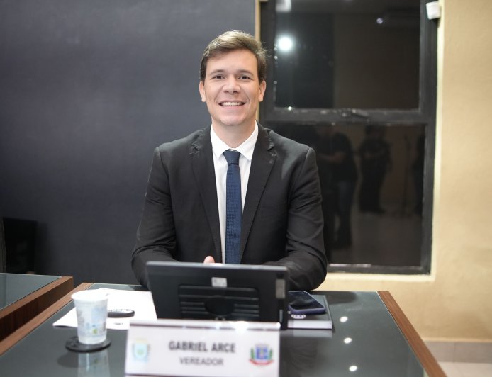 Gabriel Arce reitera pedido de construção de área de lazer no Residencial Julia Cardinal