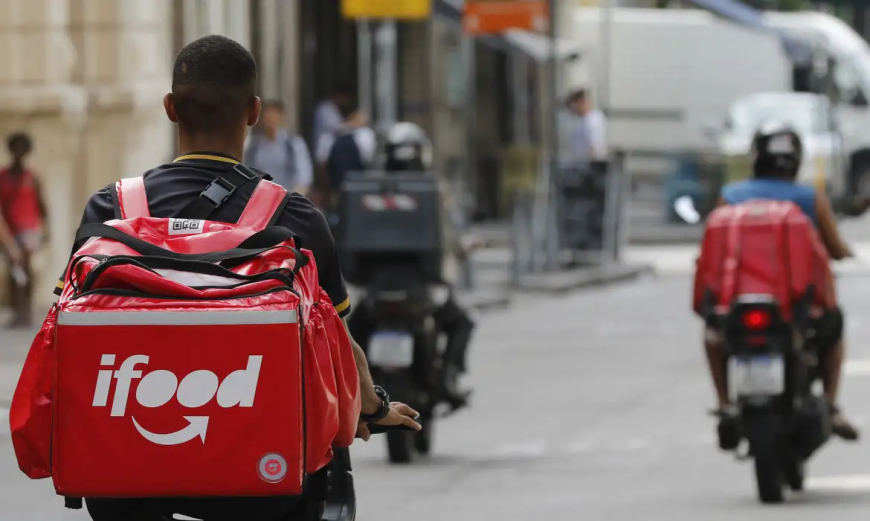 Em planejamento: Governo prepara crédito de R$ 4 bilhões para entregadores de aplicativo comprarem motos