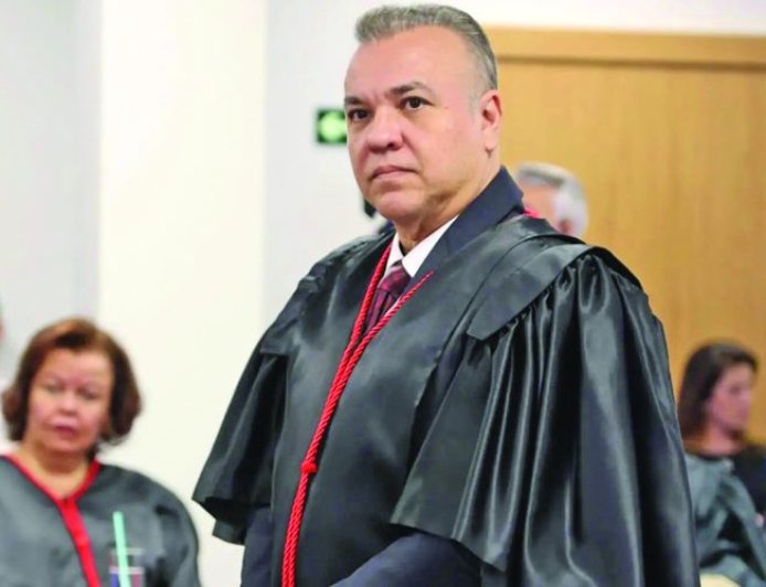 MPMS: Helton Bernardes é reconduzido à Corregedoria-Geral