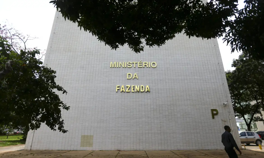 Com estouro da meta: Projeção oficial de inflação sobe para 5,1%