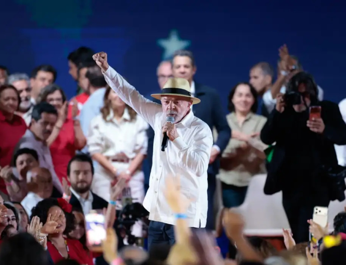 Pleito: PT oficializa candidatura de Lula à Presidência