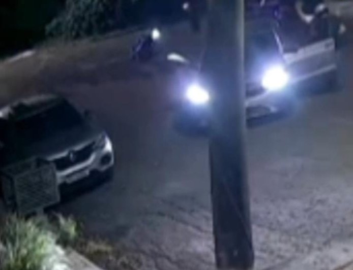 Dupla armada rouba  VW T-CROSS no bairro Santa Isabel; Veículo foi levado sem a chave presencial