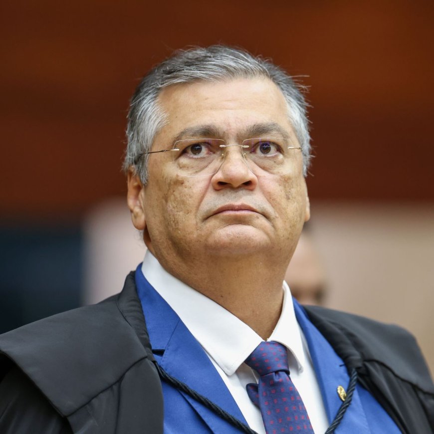 Defesa nega irregularidades: Flávio Dino autoriza novo inquérito da PF para investigar Lulinha
