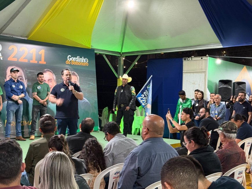 Multidão marca presença com inauguração de comitê de Rodolfo Nogueira