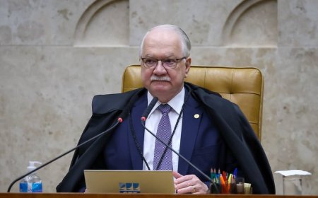 Prazo de 5 dias: Fachin aguarda explicações de ministros para decidir sobre crise