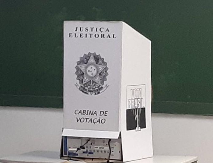 Contagem regressiva faltam 29 dias: veja as novidades sobre urnas, IA, observadores e federações