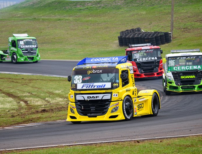 Joãozinho Santa Helena vence a Fórmula Truck em Cascavel