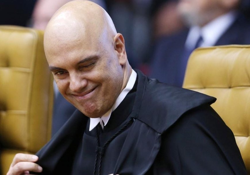 Crise: Moraes encaminha a Fachin pedido de investigação contra Mendonça