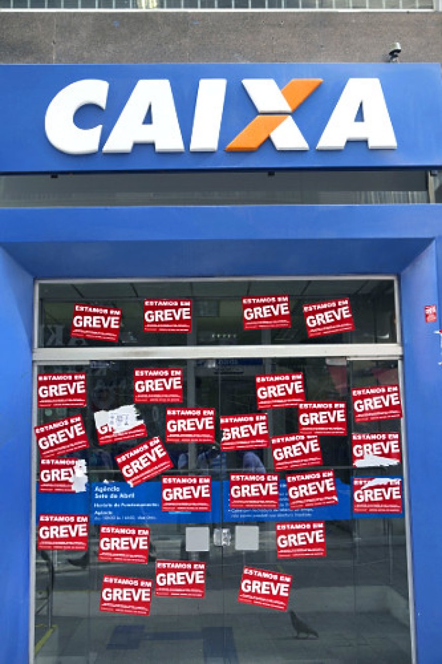 Sem solução: Empregados da Caixa rejeitam proposta da empresa e greve continua