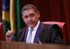 Nulidades processuais: Kassio pede à PGR parecer sobre revisão da pena de Bolsonaro
