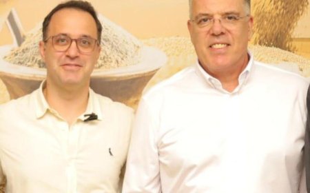 Eduardo Campos anuncia mudança na Saúde e agradece a Daniel Kayatt pela colaboração