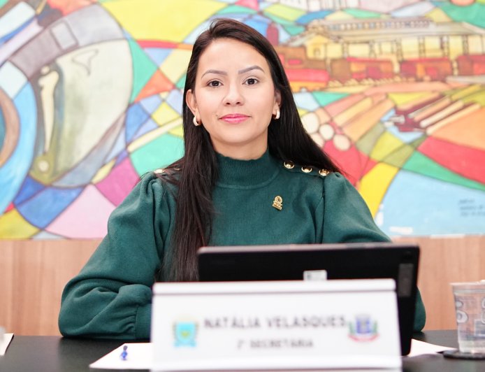 Natália Velasques solicita monitores para o transporte escolar  e manutenção de estradas no Assentamento Itamarati
