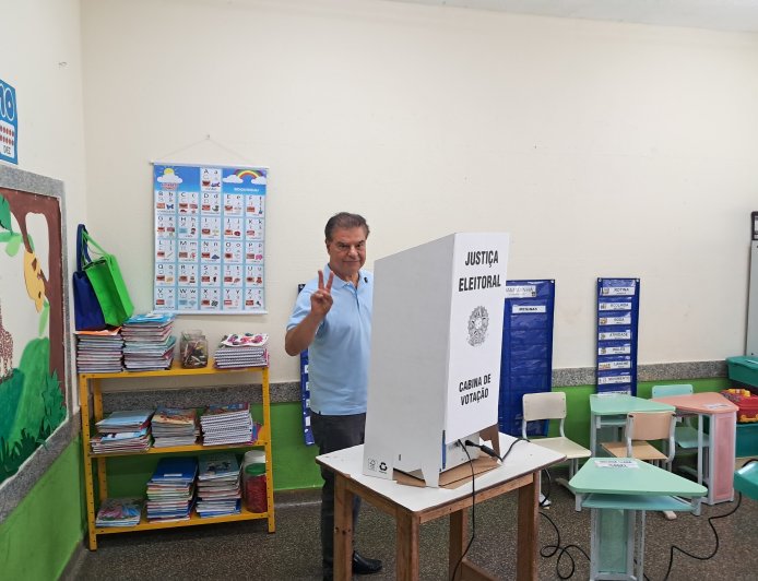 Senador Nelsinho Trad vota em Campo Grande e defende respeito ao resultado das urnas e pacificação do Brasil