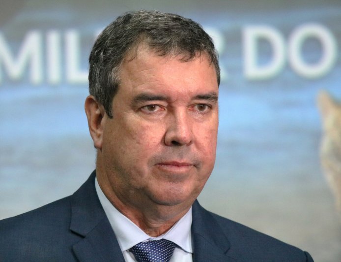 Pleito 2026, Riedel comenta reeleição de Lula: “Vamos trabalhar e continuar nossa trajetória”