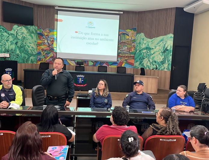 Ponta Porã: Comandante do 4º BPM ministra palestra sobre segurança nas escolas