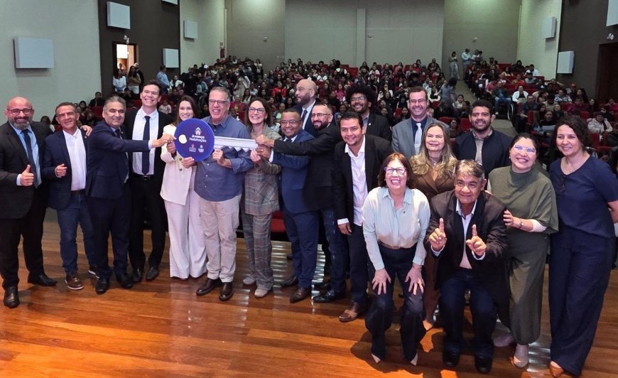 Vereadores prestigiam designação das moradias do  Residencial Edith Elfrida Winckler Antunes em Ponta Porã