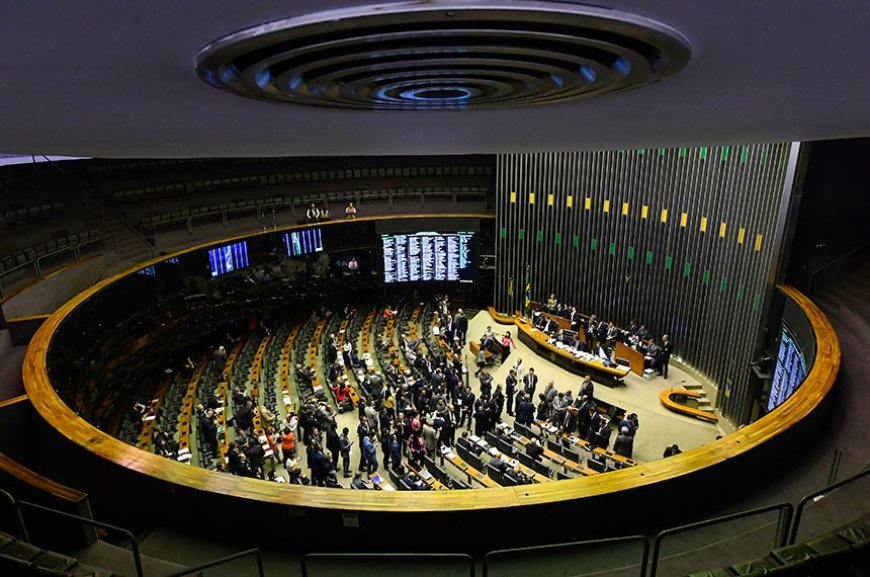 Projeto cria política para incentivar economia compartilhada no campo