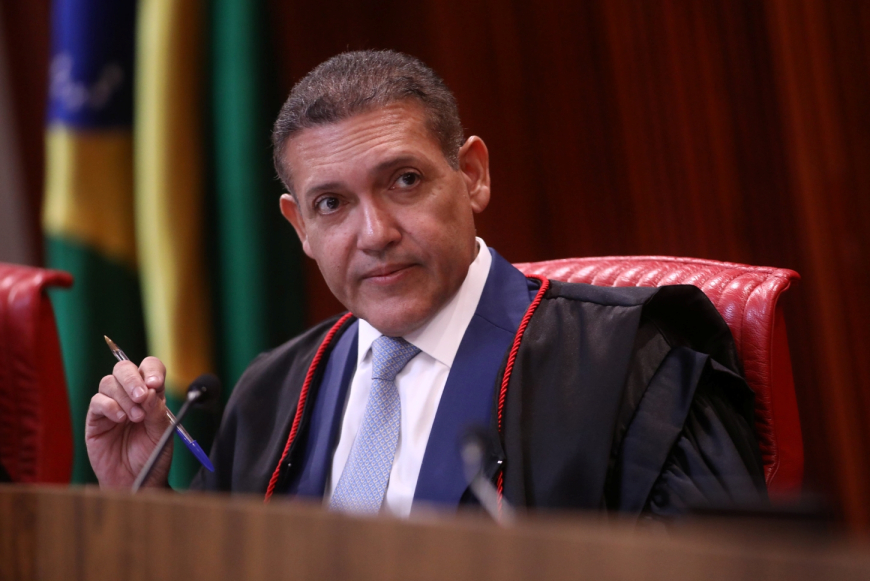Nulidades processuais: Kassio pede à PGR parecer sobre revisão da pena de Bolsonaro