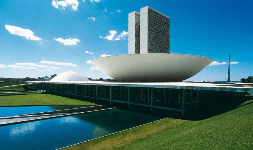 Comissão aprova transparência para valor mínimo em aplicativos de entrega